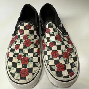 Vans Classic Slip-On Rose Checkerboard Canvas Sneakers Women 6.5 Floral thumbnail 3