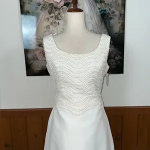 Stunning Vintage Y2K Oleg Cassini Wedding Gown! thumbnail 5