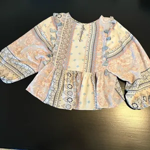 American Eagle Outfitters Boho Top in Blue and Cream‎ thumbnail 5