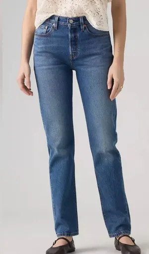 Levi's Women’s 501 Straight Leg Denim Jeans in Medium Blue Wash 26x32 NWT thumbnail 1