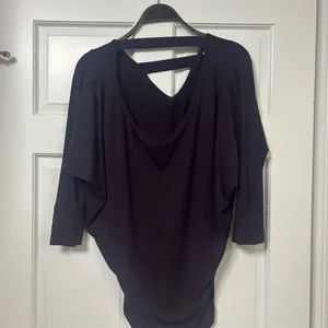 Market & Spruce Maroon V-Neck Dolman Tunic with Back Strap thumbnail 2