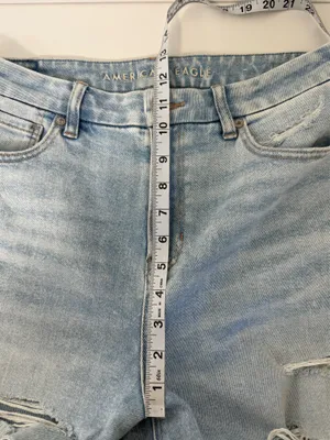 American Eagle Curvy Mom Jeans Light Wash Ripped High Rise 10 Short thumbnail 8