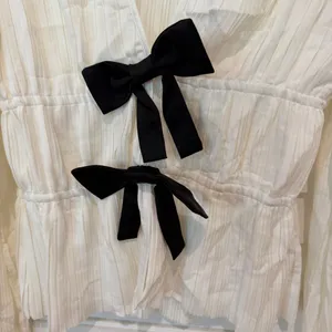 Wayf Ciana Pleated Top Sz S Bows Ivory Shirt Blouse Balletcore Plisse thumbnail 3