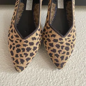 Rothy's The Point Leopard Flats Slip On Shoes Women's Size 8 Animal‎ Print thumbnail 5