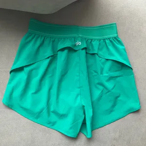 Alo Yoga Match Point Short Spruce Green S thumbnail 5