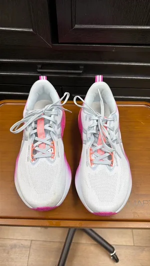ASICS Running Shoes Women’s 8.5 ff blast max thumbnail 3