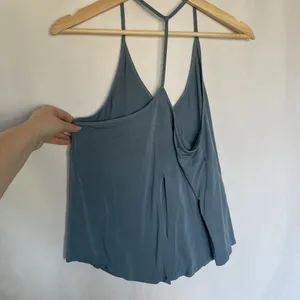 Lululemon gray blue v-neck t-back size 8 workout athleisure unlined lightweight thumbnail 5