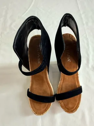 Black Heels Liliana Strappy Women’s wedge size 6.5 thumbnail 1