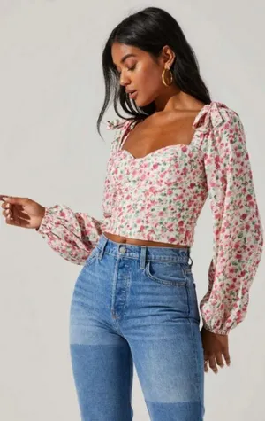 💕ASTR THE LABEL💕 Floral Tie Shoulder Long Sleeve Top ~ Pink Floral Print M NWT thumbnail 5