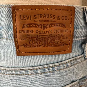Levi’s‎ Premium Wedgie Shorts W27 – Light Wash Denim Cutoffs thumbnail 12