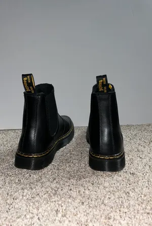 Black Boots thumbnail 4