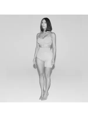 SKIMS Seamless Sculpt Solution Left Leg Exposed Bronze Shorts NEW size M thumbnail 7