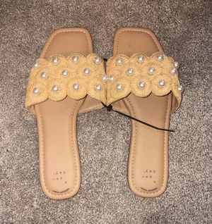 a new day Tan Scalloped Pearl Slide Sandals size 19 thumbnail 1