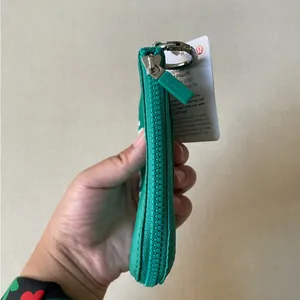 Lululemon Clippable Card Pouch - Maldives Green/Mint Moment thumbnail 9