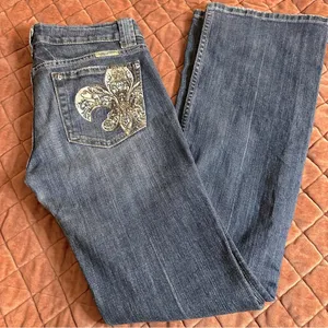 Vintage Miss Me Rhinestone Fleur-de-lis Jeans thumbnail 2