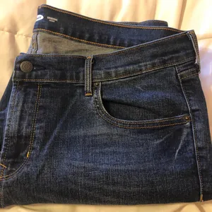Old Navy skinny jeans. Size 16 short. Worn twice. thumbnail 1