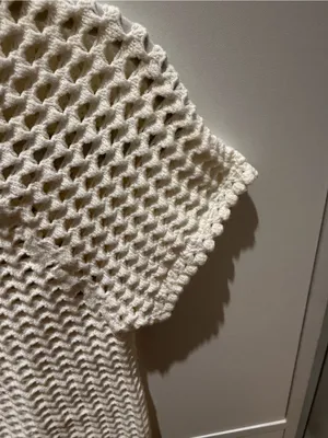 Alice + Olivia Cream Open-Weave Knit Crop Top thumbnail 7