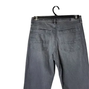 American Eagle Jeans Women 6 Washed Black Mom Jeans Straight Distressed Stretch‎ thumbnail 4