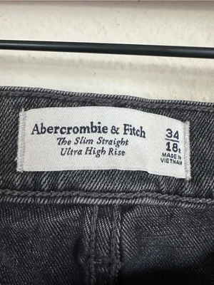 Abercrombie & Fitch The Slim Straight Ultra High Rise Jeans thumbnail 2