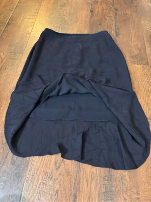 TAHARI black asymmetrical tulip hem skirt, size 8 thumbnail 7