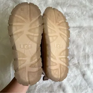 UGG Classic Ultra Mini Monogram Boots Women’s Size 5 thumbnail 6