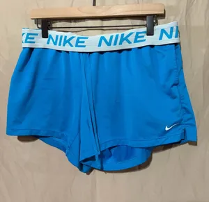 Nike shorts thumbnail 1