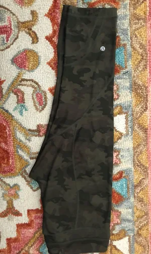 Camo Cropped Leggings thumbnail 3