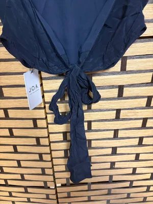 J.O.A. Navy halter crop tank top size medium thumbnail 5