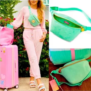 NWT Stoney Clover Lane x Target green Fanny pack hip bag shoulder belt bag thumbnail 2