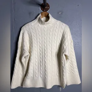 Abercrombie & Fitch Cable Easy Funnel Neck Sweater in Cream. Size Medium thumbnail 3