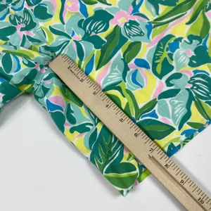 Lilly‎ Pulitzer Tropical Floral Print Shorts Womens Small High Rise Pleated thumbnail 3