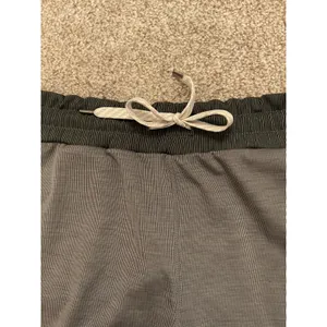 Vuori Lux Rib Performance Jogger Gray Ribbed Athleisure Lounge Pants, Size S thumbnail 9