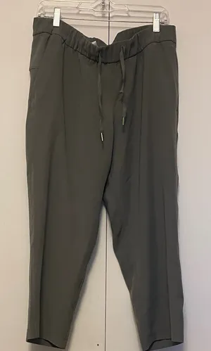 lululemon athletica Women's on the fly pants Joggers thumbnail 1