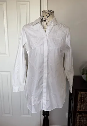 NWOT Chico's 100% Cotton Non Iron White Button Down Shirt minimalist office Sz 0 thumbnail 1