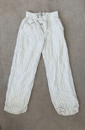 Abercrombie striped pants thumbnail 1