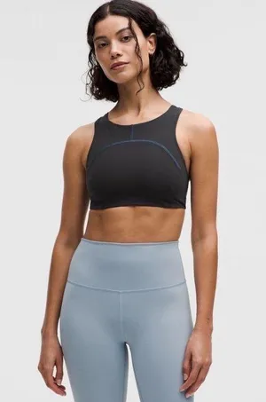 Lululemon Tough Train bra  thumbnail 1