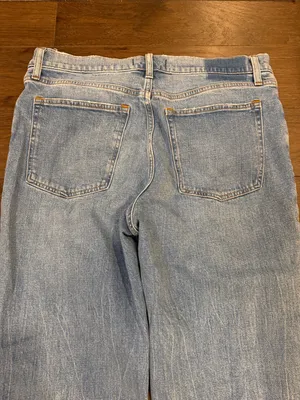 Abercrombie The Mom High Rise Jeans Light Wash Size 32 14S - C30-101 thumbnail 4
