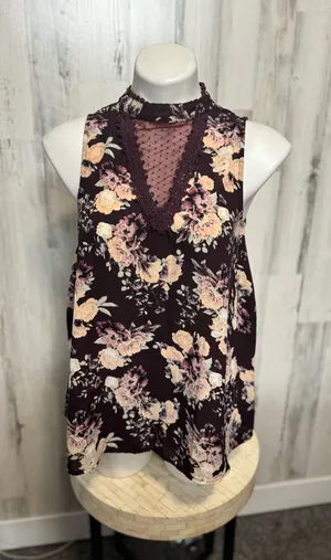 Skylar + Jade Plum Purple Floral Swiss Dot Mock Neck Sleeveless Blouse Womens Me thumbnail 1