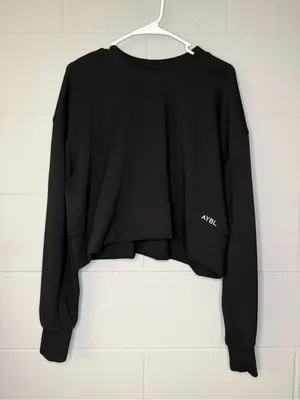 AYBL Cropped Oversized Jumper in Black Women’s Size Large Crewneck Sweatshirt thumbnail 2