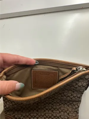 Coach thumbnail 3