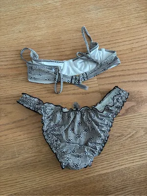 Frankie's Bikinis Black & White Gingham Ruffle Bikini Set thumbnail 4
