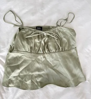 PacSun Top thumbnail 1