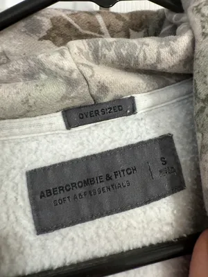 Abercrombie Camo Hoodie thumbnail 2
