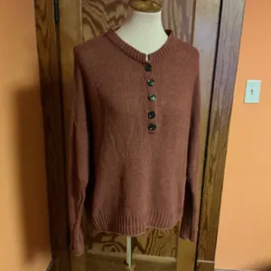 American Eagle Rust Henley Sweater | Lightweight Knit Long Sleeve thumbnail 10