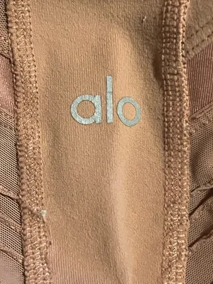 Womens medium Alo Yoga Ultimate High Waist Leggings- rosewater thumbnail 8