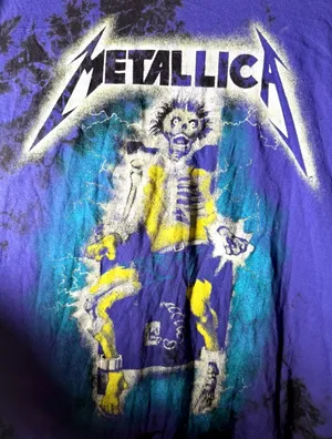 Metallica Men’s Ride the Lightning Band Logo Long Sleeve Tie- Dye T- Shirt thumbnail 4