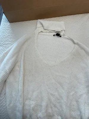 Forever 21 Turtleneck Cut-Out Sweater thumbnail 2