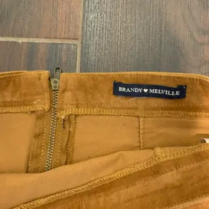 Brandy Melville Raquel Suede Skirt Brown Tan thumbnail 3