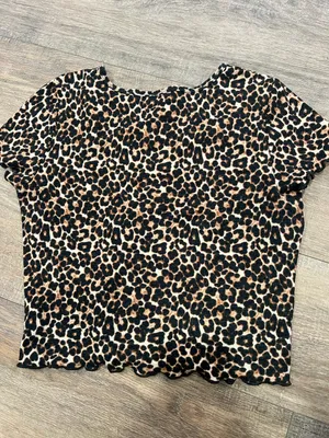 American Eagle cheetah baby tee thumbnail 3