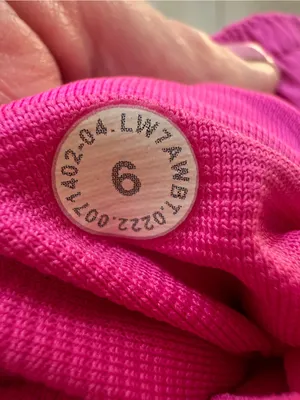 Lululemon Hotty Hot Short II *Long 4" Pink Highlight Size 6 thumbnail 11